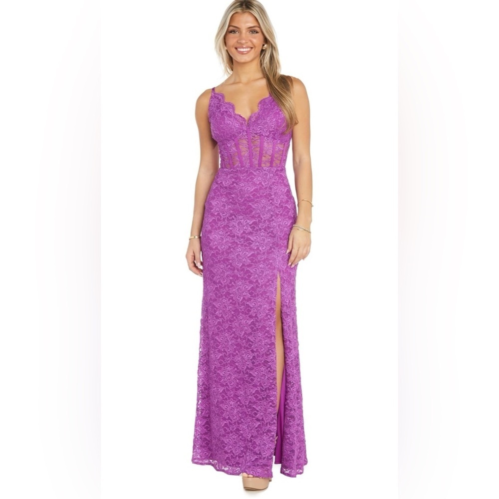 Morgan & Co Women's Juniors Long Lace Corset Prom Dress
